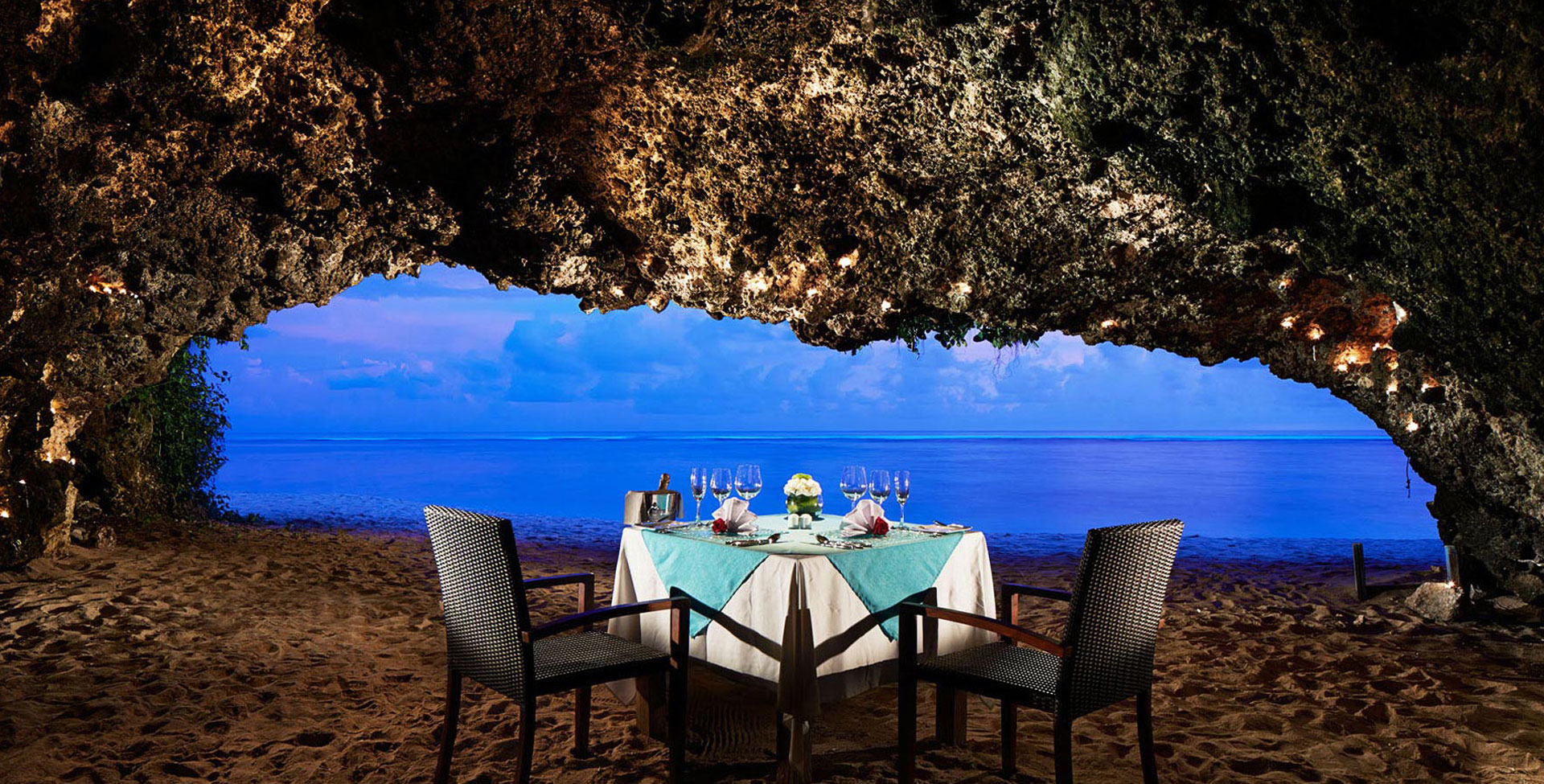 Proposal Ideas, Cave Dinner at Samabe Bali Suites & Villas