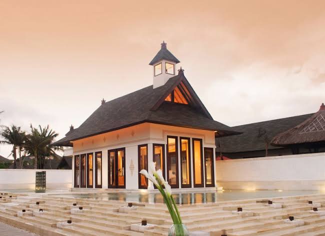 Cloud Nine Chapel by the Beach Cloud Nine Chapel by the Beach