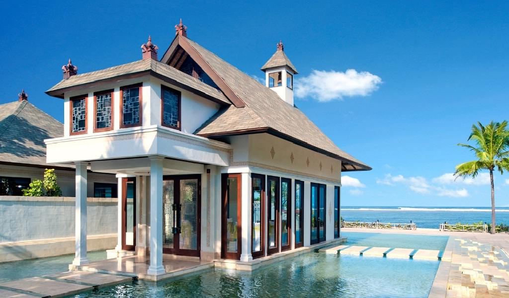 Cloud Nine Chapel at The St. Regis Bali Resort Cloud Nine Chapel at The St. Regis Bali Resort