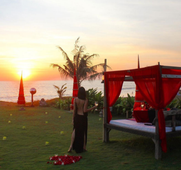 Anniversary Ideas at Hotel Tugu Bali Anniversary Ideas at Hotel Tugu Bali