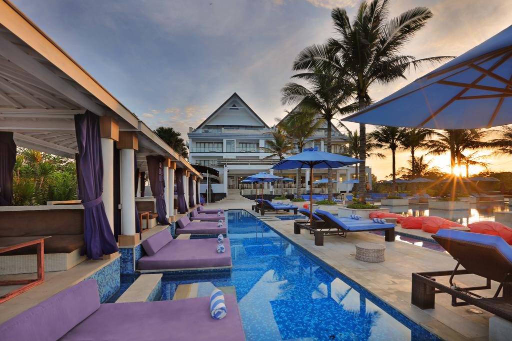 Lv8 Resort & Villas Honeymoon Package