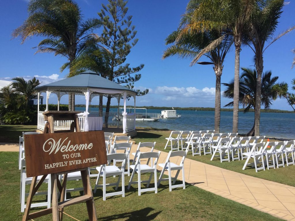 Top Wedding Venues in Sunshine Coast - Caloundra Power Boat Club - Parties2Weddings
